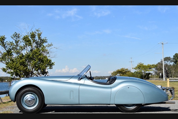 [jaguar-xk120-roadster-1951]